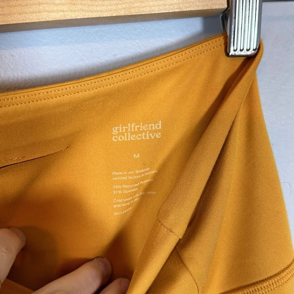 Girlfriend Collective Compressive High-Rise Cropped Legging Size Medium - Picture 5 of 6